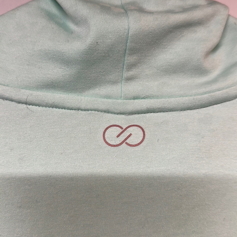 Cali Sweatshirt - Picture 5 of 5